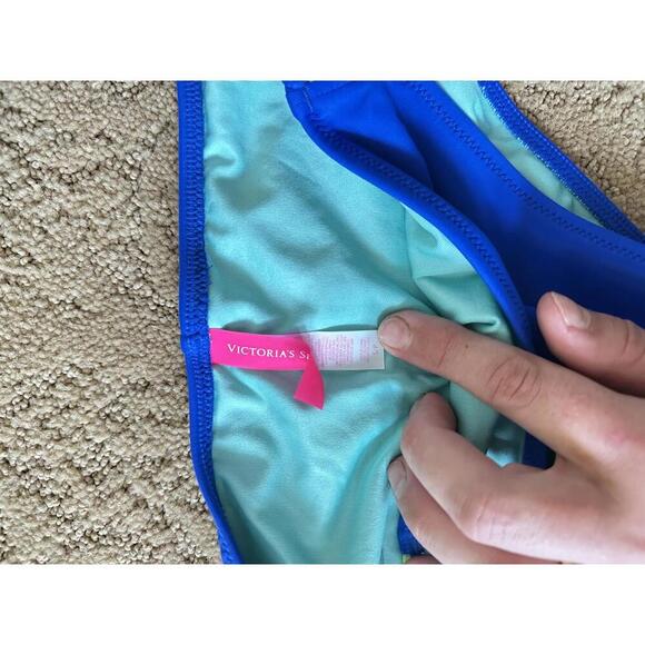 Vintage Y2K Victoria’s Secret Bikini Set – 32B Top / Small Bottoms - Picture 4 of 6